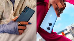 எகிறியது மவுசு.. Flipkart-ல் மீண்டும் விற்பனை.. ஆர்டர் மேல ஆர்டர்.. மிரட்டும் Motorola-வின் லேட்டஸ்ட் போன்! எகிறியது மவுசு.. Flipkart-ல் மீண்டும் விற்பனை.. ஆர்டர் மேல ஆர்டர்.. மிரட்டும் Motorola-வின் லேட்டஸ்ட் போன்!