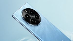 வெளுக்குது ஆர்டர்.. ரூ.17,000 பட்ஜெட்ல 3D டிஸ்பிளே.. SONY கேமரா.. 45W சார்ஜிங்.. 5000mAh பேட்டரி.. எந்த மாடல்? வெளுக்குது ஆர்டர்.. ரூ.17,000 பட்ஜெட்ல 3D டிஸ்பிளே.. SONY கேமரா.. 45W சார்ஜிங்.. 5000mAh பேட்டரி.. எந்த மாடல்?