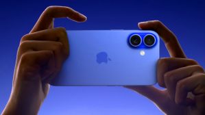 சாமானியரின் எட்டா கனியாக மாறிய iPhone 16.. என்ன விலை தெரியுமா? ஆரம்பமே ஜாஸ்தி விலை.. முடிவை கேட்கவா வேணும்? சாமானியரின் எட்டா கனியாக மாறிய iPhone 16.. என்ன விலை தெரியுமா? ஆரம்பமே ஜாஸ்தி விலை.. முடிவை கேட்கவா வேணும்?