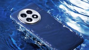 OnePlus-ஆல் மிரள போகுது.. SONY கேமரா.. 100W சார்ஜிங்.. 6000mAh பேட்டரி.. 12GB ரேம்.. ஜனவரில மார்கெட் காலி! OnePlus-ஆல் மிரள போகுது.. SONY கேமரா.. 100W சார்ஜிங்.. 6000mAh பேட்டரி.. 12GB ரேம்.. ஜனவரில மார்கெட் காலி!