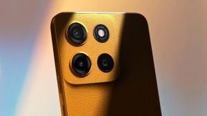 மார்கெட் காலி.. பட்ஜெட்ல 24GB ரேம்.. 50MP கேமரா.. 18W சார்ஜிங்.. 5200mAh பேட்டரி.. 1TB மெமரி.. எந்த மாடல்? மார்கெட் காலி.. பட்ஜெட்ல 24GB ரேம்.. 50MP கேமரா.. 18W சார்ஜிங்.. 5200mAh பேட்டரி.. 1TB மெமரி.. எந்த மாடல்?
