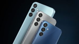 ஃபயரு டிஸ்கவுண்ட்.. பட்ஜெட்ல 50MP கேமரா.. 6000mAh பேட்டரி.. AMOLED டிஸ்பிளே.. 25W சார்ஜிங்.. எந்த மாடல்? ஃபயரு டிஸ்கவுண்ட்.. பட்ஜெட்ல 50MP கேமரா.. 6000mAh பேட்டரி.. AMOLED டிஸ்பிளே.. 25W சார்ஜிங்.. எந்த மாடல்?