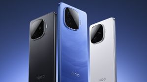 மிரட்டிவிட்டாப்ல.. ரூ.22,320 போதும்.. 6400mAh பேட்டரி.. SONY கேமரா.. 12GB ரேம்.. AMOLED டிஸ்பிளே.. எந்த மாடல்?