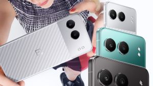 ஜன.19 குள்ள இந்த OnePlus போனை வாங்குனா செம்ம லாபம்.. ரூ.4000 டிஸ்கவுண்ட், ரூ.2500 ஆபர், ரூ.1300 நோ-காஸ்ட் EMI! ஜன.19 குள்ள இந்த OnePlus போனை வாங்குனா செம்ம லாபம்.. ரூ.4000 டிஸ்கவுண்ட், ரூ.2500 ஆபர், ரூ.1300 நோ-காஸ்ட் EMI!