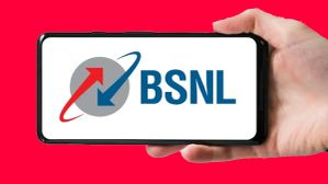 BSNL அதிரடி.. தினமும் ரூ.5 போதும்.. 600GB டேட்டா.. 2025 - 2026 வரை நடுவே ரீசார்ஜ் தேவையில்லை.. எந்த திட்டம்? BSNL அதிரடி.. தினமும் ரூ.5 போதும்.. 600GB டேட்டா.. 2025 - 2026 வரை நடுவே ரீசார்ஜ் தேவையில்லை.. எந்த திட்டம்?