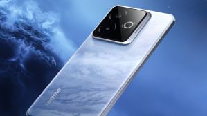 மார்கெட் காலி.. OLED டிஸ்பிளே.. 16GB ரேம்.. 120W சார்ஜிங்.. 6500mAh பேட்டரி.. பிப்.13 இருக்கு.. எந்த மாடல்? மார்கெட் காலி.. OLED டிஸ்பிளே.. 16GB ரேம்.. 120W சார்ஜிங்.. 6500mAh பேட்டரி.. பிப்.13 இருக்கு.. எந்த மாடல்?