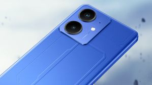 மிரண்டு போச்சு.. ரூ.21,645 போதும்.. 7000mAh பேட்டரி.. OLED டிஸ்பிளே.. SONY கேமரா.. 80W சார்ஜிங்.. எந்த மாடல்?