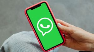Whatsapp பயனர்கள் நீண்ட நாள் எதிர்பார்த்த முக்கிய அம்சம்.. இனி சிரமம் இருக்காது.. என்ன தெரியுமா? Whatsapp பயனர்கள் நீண்ட நாள் எதிர்பார்த்த முக்கிய அம்சம்.. இனி சிரமம் இருக்காது.. என்ன தெரியுமா?