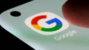 Google நீங்கள் பேசுவதை ஒட்டுக்கேட்கிறதா? இதை எப்படி நிறுத்துவது? உடனே போனை எடுங்க இந்த Setting-கை மாற்றுங்க.. Google நீங்கள் பேசுவதை ஒட்டுக்கேட்கிறதா? இதை எப்படி நிறுத்துவது? உடனே போனை எடுங்க இந்த Setting-கை மாற்றுங்க..