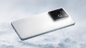 மிரண்டு போவீங்க.. 7200mAh பேட்டரி.. 100W சார்ஜிங்.. OLED டிஸ்பிளே.. SONY கேமரா.. IP69 ரேட்டிங்.. எந்த மாடல்? மிரண்டு போவீங்க.. 7200mAh பேட்டரி.. 100W சார்ஜிங்.. OLED டிஸ்பிளே.. SONY கேமரா.. IP69 ரேட்டிங்.. எந்த மாடல்?
