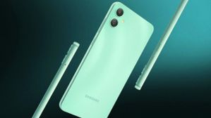 அமேசான் சிறப்பு விற்பனை:  ரூ.6,249 பட்ஜெட் 50எம்பி கேமரா.. Samsung போனை வாங்க சரியான நேரம்.. எந்த மாடல்?