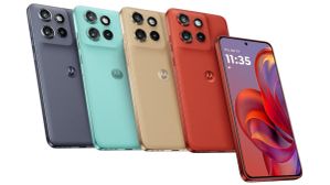 Motorola கம்பெனியில் இப்படியொரு போனை தான் எதிர்பார்த்தோம்.. IP69 ரேட்டிங்.. சோனி கேமரா.. எந்த மாடல்?