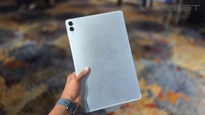 மிரளவிட்ட சாம்சங்.. 11600mAh பேட்டரி.. 45W சார்ஜிங்.. AMOLED டிஸ்பிளே.. 16GB ரேம்.. புது S11 சீரிஸ் அறிமுகம்!