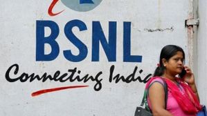 BSNL-க்கு போடு கும்பிடு.. மாதம் ரூ.146 போதும்.. 90 நாட்களுக்கு அன்லிமிடெட் வாய்ஸ் கால்கள்.. 300 எஸ்எம்எஸ்கள்! BSNL-க்கு போடு கும்பிடு.. மாதம் ரூ.146 போதும்.. 90 நாட்களுக்கு அன்லிமிடெட் வாய்ஸ் கால்கள்.. 300 எஸ்எம்எஸ்கள்!