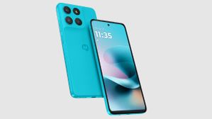 அவசரப்பட்டு எந்த போனும் வாங்காதீங்க.. 7000mAh பேட்டரி.. நவ.5-ல் இந்தியாவுக்கு வரும் புது Moto போன்.. அவசரப்பட்டு எந்த போனும் வாங்காதீங்க.. 7000mAh பேட்டரி.. நவ.5-ல் இந்தியாவுக்கு வரும் புது Moto போன்..