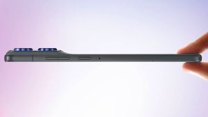 இந்தியாவுக்கு வரும் மெல்லிய Moto ஸ்மார்ட்போன்.. IP69 ரேட்டிங்.. pOLED டிஸ்பிளே.. 50எம்பி கேமரா.. எந்த மாடல்? இந்தியாவுக்கு வரும் மெல்லிய Moto ஸ்மார்ட்போன்.. IP69 ரேட்டிங்.. pOLED டிஸ்பிளே.. 50எம்பி கேமரா.. எந்த மாடல்?