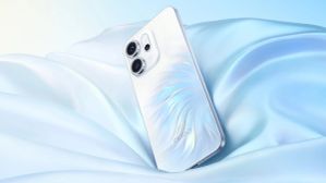 ஆல் இந்தியன்ஸ் அடிச்சு தூக்குங்க.. 200MP லுமோ கேமரா, 6500mAh பேட்டரி.. நச் விலையில் புது OPPO போன்!