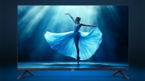 1 இல்ல.. 2 ஆர்டர்.. மட்ட ரேட் ரூ.9,225-க்கு 32 இன்ச் LED டிவி.. ரூ.17,249-க்கு 43 இன்ச் 4K டிவி.. எந்த மாடல்?