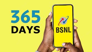 2026 முழுக்க இதுதான் பெஸ்ட் BSNL ரீசார்ஜ்.. மாதாந்திரம் ரூ.200.. 365 நாள் வேலிடிட்டி, 730GB டேட்டா!