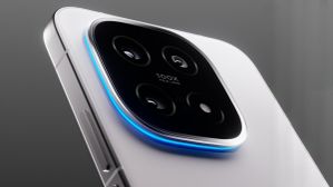 ஸ்மார்ட்போன் சாம்ராஜ்யமே மிரளுது.. 5 வருட OS அப்கிரேட்.. 7000mAh பேட்டரி.. 100W பாஸ்ட் சார்ஜிங்.. எந்த மாடல்?