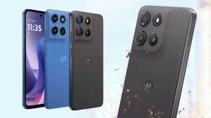 Motorola முடிச்சு விட்ருச்சு.. பட்ஜெட் விலையில் 7000mAh பேட்டரி, 50MP கேமரா, IP64 ரேட்டிங்.. எந்த மாடல்? Motorola முடிச்சு விட்ருச்சு.. பட்ஜெட் விலையில் 7000mAh பேட்டரி, 50MP கேமரா, IP64 ரேட்டிங்.. எந்த மாடல்?