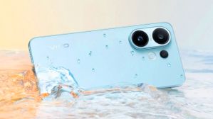 மோட்டோ, சாம்சங் எல்லாம் ஒரம்போ!  OLED டிஸ்பிளே.. 50எம்பி  கேமரா.. வருகிறது புது Vivo போன்.. எந்த மாடல்?