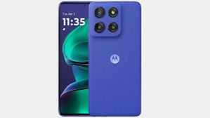 கிடுகிடுவென குறைந்த Motorola 5ஜி போன் விலை.. சோனி கேமரா.. pOLED டிஸ்பிளே.. 256ஜிபி மெமரி.. எந்த மாடல்? கிடுகிடுவென குறைந்த Motorola 5ஜி போன் விலை.. சோனி கேமரா.. pOLED டிஸ்பிளே.. 256ஜிபி மெமரி.. எந்த மாடல்?