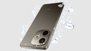 ஆர்டர் போட்ருங்க.. IP69 ரேட்டிங்.. 50எம்பி கேமரா.. ஆபரில் OPPO 5ஜி போன்.. எந்த மாடல்?