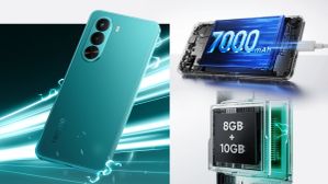 டிச.10 முதல் இந்தியா முழுக்க இந்த 5G போன் தான்.. 7000mAh பேட்டரி, 18GB ரேம் உடன் புது Realme போன்! டிச.10 முதல் இந்தியா முழுக்க இந்த 5G போன் தான்.. 7000mAh பேட்டரி, 18GB ரேம் உடன் புது Realme போன்!