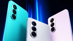 ஒட்டுமொத்த நாடும் எதிர்பார்த்த Realme 5ஜி போன் நாளை அறிமுகம்.. 7000mAh பேட்டரி.. எந்த மாடல்? என்ன விலை?