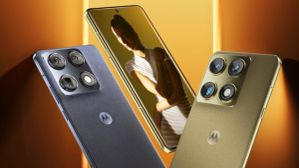 நாளை இந்தியாவில் லான்ச் ஆகும் புது Motorola 5ஜி போன்.. 7 வருட OS அப்டேட்.. சோனி கேமரா.. எந்த மாடல்? நாளை இந்தியாவில் லான்ச் ஆகும் புது Motorola 5ஜி போன்.. 7 வருட OS அப்டேட்.. சோனி கேமரா.. எந்த மாடல்?