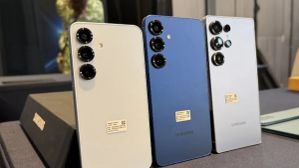 அவசரப்பட்டு வேற 5ஜி போன் வாங்கிடாதீங்க.. ஒரே நாளில் 3 புதிய Samsung போன்கள் அறிமுகம்.. எப்போது, என்ன மாடல்? அவசரப்பட்டு வேற 5ஜி போன் வாங்கிடாதீங்க.. ஒரே நாளில் 3 புதிய Samsung போன்கள் அறிமுகம்.. எப்போது, என்ன மாடல்?