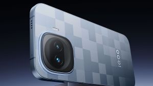 பிரிச்சி விட்டாப்ல சார்.. 7600mAh பேட்டரி.. 100W சார்ஜிங்.. 50MP SONY கேமரா.. IP69 ரேட்டிங்.. எந்த மாடல்? பிரிச்சி விட்டாப்ல சார்.. 7600mAh பேட்டரி.. 100W சார்ஜிங்.. 50MP SONY கேமரா.. IP69 ரேட்டிங்.. எந்த மாடல்?