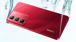 ஆர்டர் அள்ள போகுது.. 6000mAh பேட்டரி.. 50எம்பி கேமரா.. ஆஃபரில் Realme 5ஜி போன்.. எந்த மாடல்?
