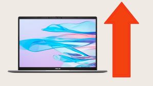 முன்னாடி ரூ.30000 இப்போ ரூ.45000.. சைலன்ட் ஆக உயர்ந்த Laptop விலைகள்.. உடனே வாங்கலாமா, வெயிட் பண்ணலாமா?