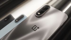 OnePlus ஒரே போடு.. OLED டிஸ்பிளே.. 8500mAh பேட்டரி.. 50MP கேமரா.. புது Ace ஸ்மார்ட்போன்.. எந்த மாடல்? OnePlus ஒரே போடு.. OLED டிஸ்பிளே.. 8500mAh பேட்டரி.. 50MP கேமரா.. புது Ace ஸ்மார்ட்போன்.. எந்த மாடல்?