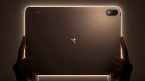 வெச்சான் பாரு OnePlus.. 5.94 மிமீ பாடியில் 13380mAh பேட்டரி.. 80W சார்ஜிங்.. 144Hz டிஸ்பிளே.. எந்த மாடல்? வெச்சான் பாரு OnePlus.. 5.94 மிமீ பாடியில் 13380mAh பேட்டரி.. 80W சார்ஜிங்.. 144Hz டிஸ்பிளே.. எந்த மாடல்?
