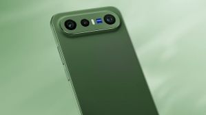 Vivo போட்ட போடு.. 6500mAh பேட்டரி.. 90W சார்ஜிங்.. 40W வயர்லெஸ்.. 12GB ரேம்.. ZEISS  கேமரா.. எந்த மாடல்?