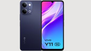 அந்த தங்கத்த தூக்கிட்டு வாங்க பா.. 6500mAh பேட்டரி.. IP65 ரேட்டிங்.. ஆஃபரில் Vivo 5ஜி போன்.. எந்த மாடல்? அந்த தங்கத்த தூக்கிட்டு வாங்க பா.. 6500mAh பேட்டரி.. IP65 ரேட்டிங்.. ஆஃபரில் Vivo 5ஜி போன்.. எந்த மாடல்?