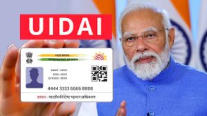 இனி செல்லுபடி ஆகாது.. இடியை இறக்கிய UIDAI.. Aadhaar அட்டை குறித்து வெளியான முக்கிய அறிவிப்பு!