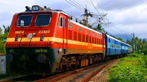 Indian Railway: ரயில் டிக்கெட் முன்பதிவு.. வருகிறது அதிரடி மாற்றம்.. இனி சிரமம் இருக்காது.. எப்போது முதல்? Indian Railway: ரயில் டிக்கெட் முன்பதிவு.. வருகிறது அதிரடி மாற்றம்.. இனி சிரமம் இருக்காது.. எப்போது முதல்?