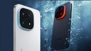 OnePlus-ல் இறங்கிய இடி.. 8500mAh பேட்டரி, Snapdragon 8 Elite Gen 6 Pro உடன் புது iQOO 5ஜி போன்.. எந்த மாடல்?