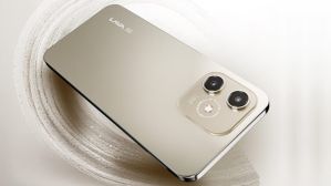 ஆர்டர் பிச்சிக்கும்.. ரூ.15,000 பட்ஜெட்ல புது LAVA 5G போன்.. 120Hz டிஸ்பிளே.. IP64 ரேட்டிங்.. எந்த மாடல்?