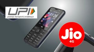 Amazon-ல் ஆர்டர் மழை.. ரூ.1400 டிஸ்கவுண்ட்டில் Jio 4ஜி போன்.. UPI ஆதரவு, 2000mAh பேட்டரி, செல்பீ கேமரா! Amazon-ல் ஆர்டர் மழை.. ரூ.1400 டிஸ்கவுண்ட்டில் Jio 4ஜி போன்.. UPI ஆதரவு, 2000mAh பேட்டரி, செல்பீ கேமரா!