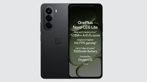 அமேசான் மெகா சேல்.. 7000mAh பேட்டரி.. 50எம்பி கேமரா.. ஆஃபரில் OnePlus 5ஜி போன்.. எந்த மாடல்?