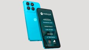 பட்டிதொட்டியெல்லாம் பறக்கும் ஆர்டர்.. 50எம்பி கேமரா.. IP64 ரேட்டிங்.. ஆஃபரில் மோட்டோ 5ஜி போன்.. எந்த மாடல்?