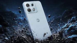 நாளை விற்பனைக்கு வரும் புதிய Motorola 5ஜி போன்.. 7100mAh பேட்டரி.. 50எம்பி கேமரா.. எந்த மாடல்? நாளை விற்பனைக்கு வரும் புதிய Motorola 5ஜி போன்.. 7100mAh பேட்டரி.. 50எம்பி கேமரா.. எந்த மாடல்?