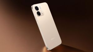 OPPO ஒரே போடு.. 10000mAh பேட்டரி.. OLED டிஸ்பிளே.. 80W சார்ஜிங்.. புது Pro Max ஸ்மார்ட்போன்.. எந்த மாடல்?