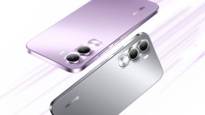 யாரு சாமி அவன்.. பட்ஜெட்ல 7000mAh பேட்டரி.. 15W சார்ஜிங்.. 120Hz டிஸ்பிளே.. புது Realme போன்.. எந்த மாடல்? யாரு சாமி அவன்.. பட்ஜெட்ல 7000mAh பேட்டரி.. 15W சார்ஜிங்.. 120Hz டிஸ்பிளே.. புது Realme போன்.. எந்த மாடல்?