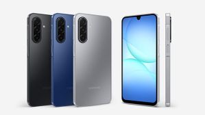 பேக் டூ பேக் சிக்ஸ் அடிக்கும் Samsung.. 5000mAh பேட்டரி, 50MP கேமரா, IP54 உடன் புது 5ஜி போன்.. எந்த மாடல்? பேக் டூ பேக் சிக்ஸ் அடிக்கும் Samsung.. 5000mAh பேட்டரி, 50MP கேமரா, IP54 உடன் புது 5ஜி போன்.. எந்த மாடல்?